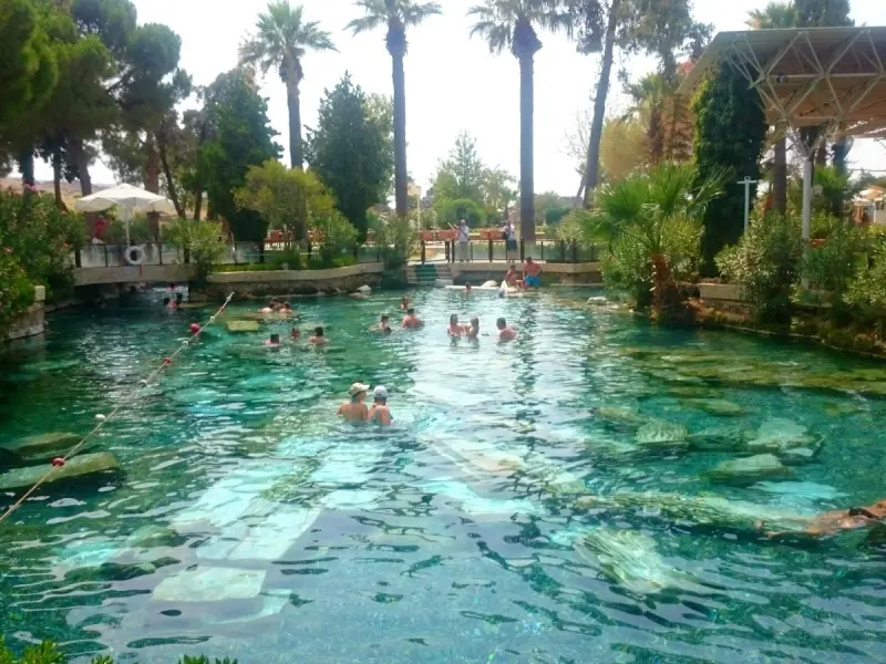 Pamukkale Antik Havuz (Kleopatra Havuzu) — fotoğraf