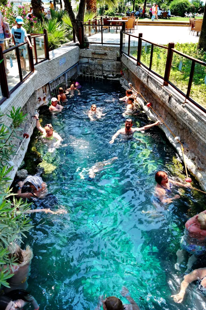 Pamukkale Antik Havuz (Kleopatra Havuzu) — fotoğraf