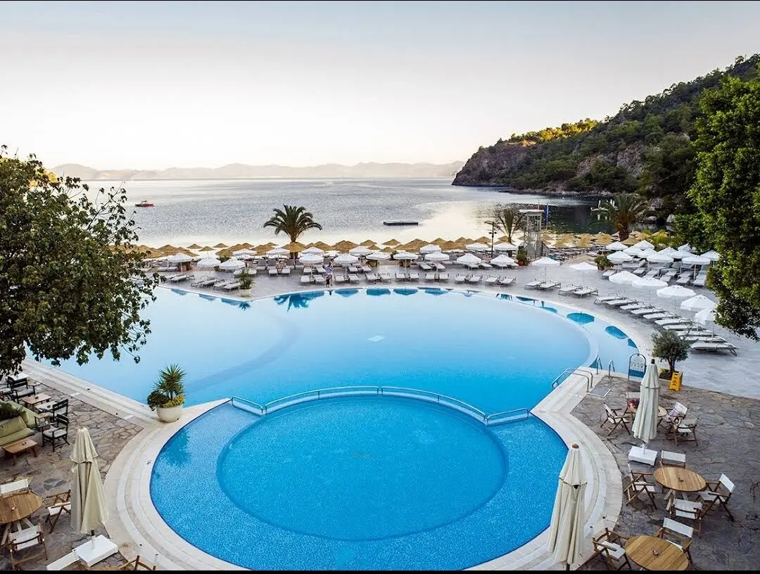 Hillside Beach Club — fotoğraf