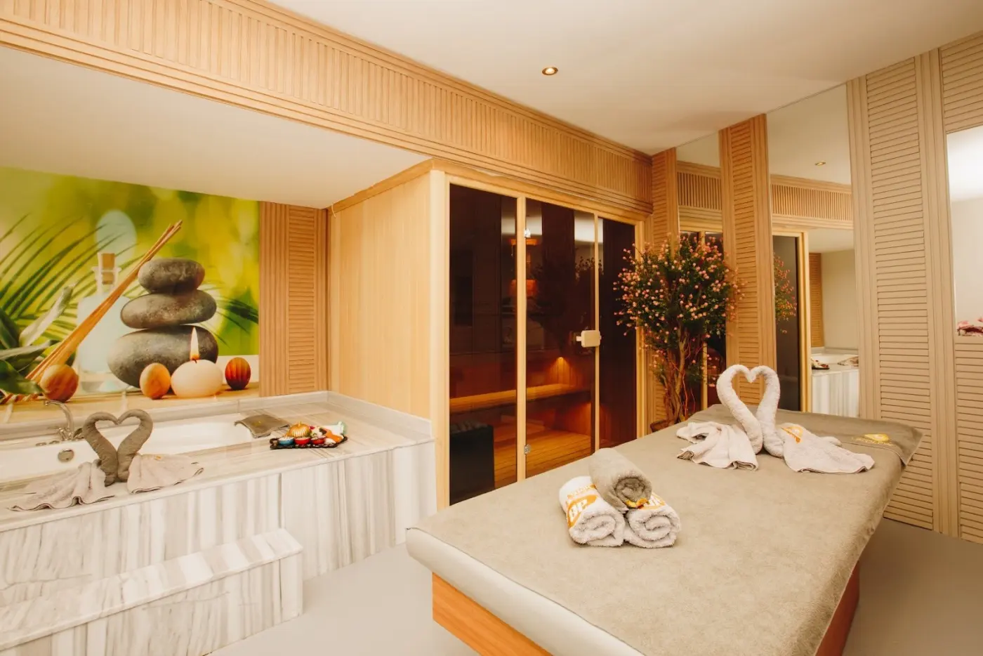 Double Bond Spa — fotoğraf