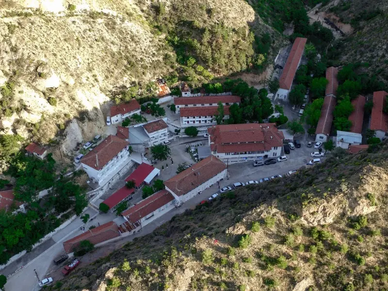 Beyter - Beypazarı Termal Tesisleri Dutlu- Tahtalı Kaplıca Ve İçmeceleri — fotoğraf