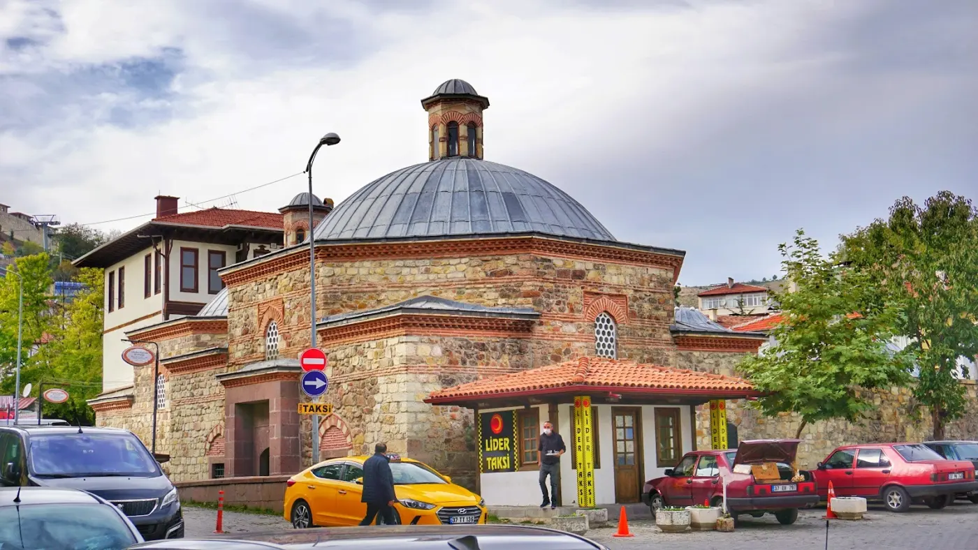 Araba Pazarı Hamamı — fotoğraf